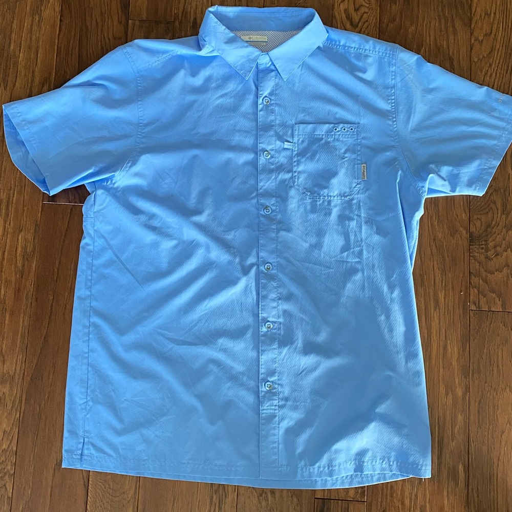 Columbia PFG button up